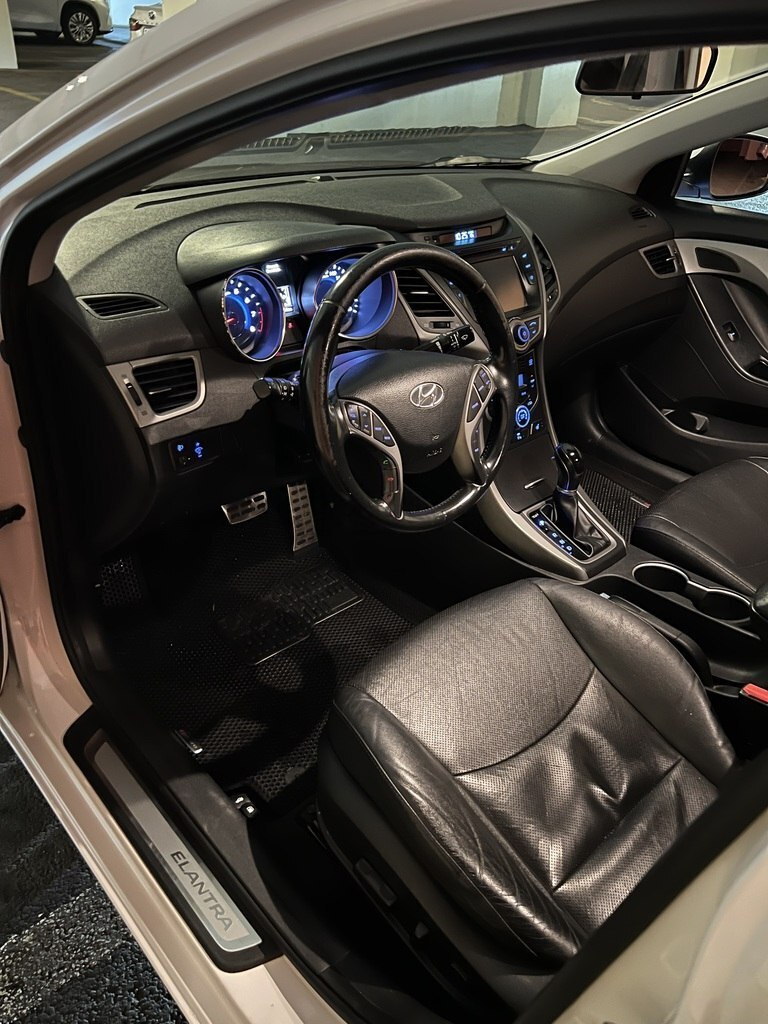 2014 Hyundai Elantra, 1.8L, 167424km - Image 14