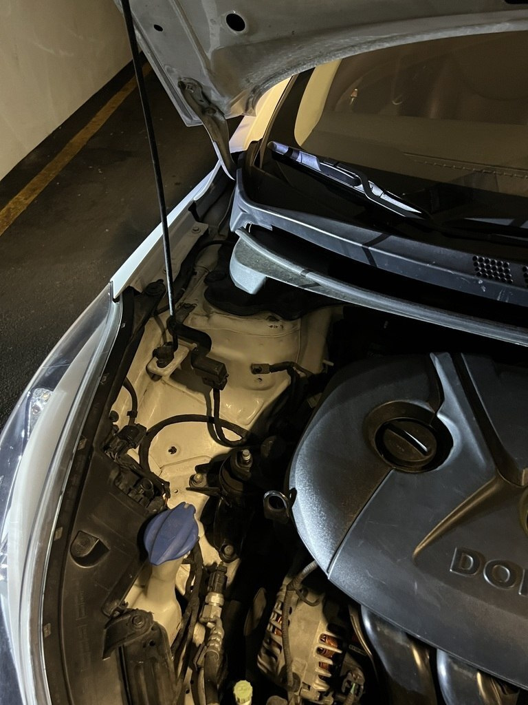 2014 Hyundai Elantra, 1.8L, 167424km - Image 21