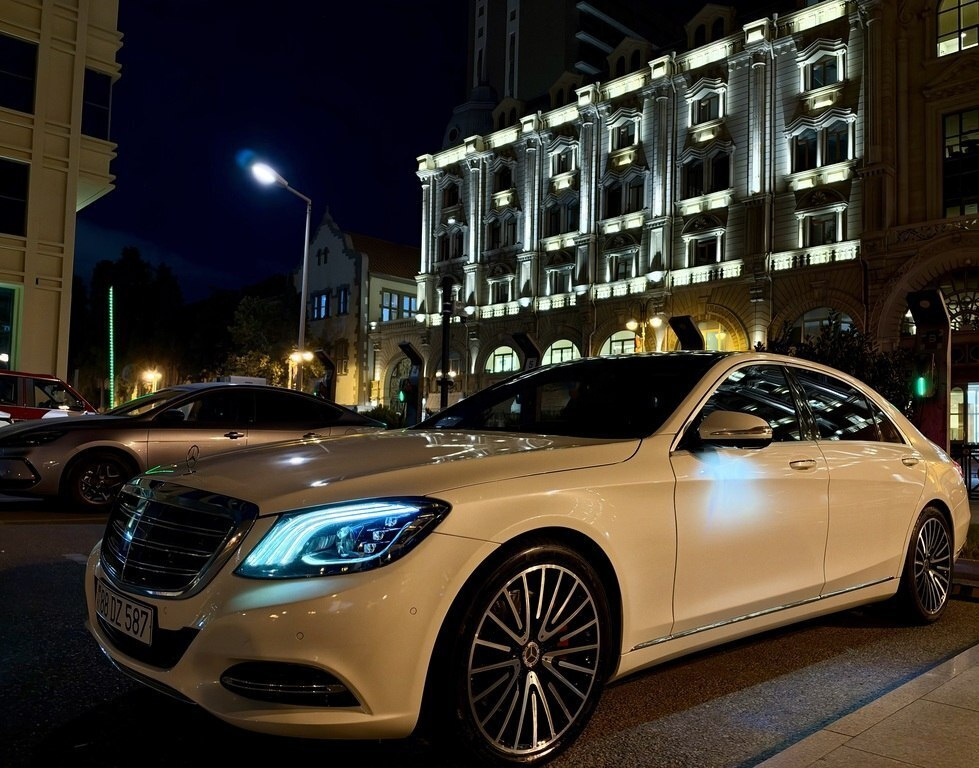 2016 Mercedes S 550 e, 3.0L, 163000km - Image 2