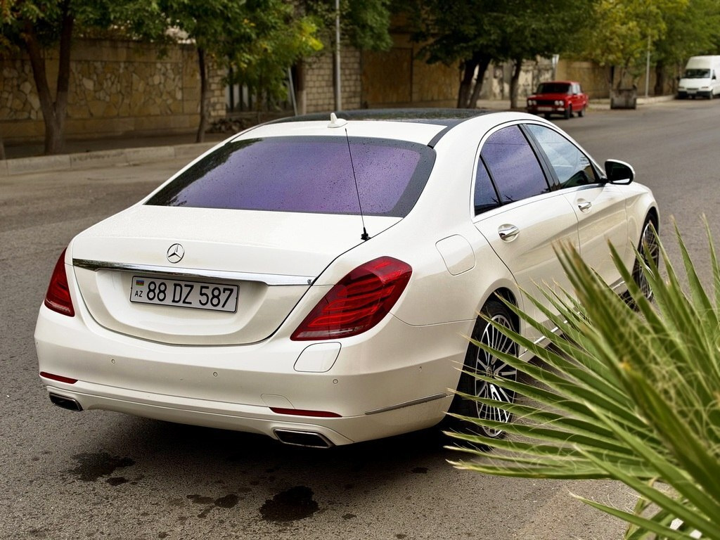2016 Mercedes S 550 e, 3.0L, 163000km - Image 6