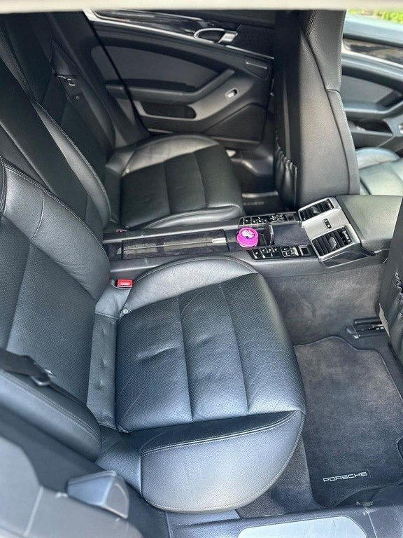 2013 Porsche Panamera 4S, 3.0L, 145000km - Image 8