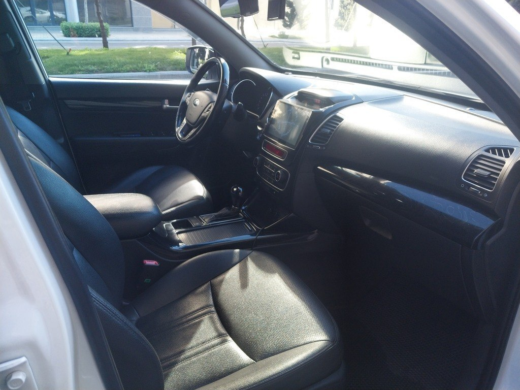 2013 Kia Sorento, 2.0L, 185000km - Image 12