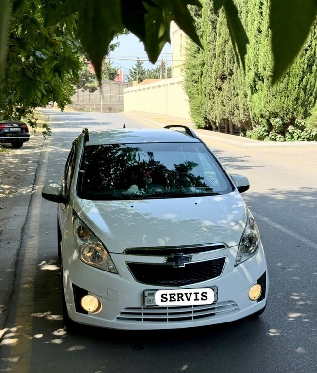 2013 Chevrolet Spark, 1.0L, 104000km - Image 1