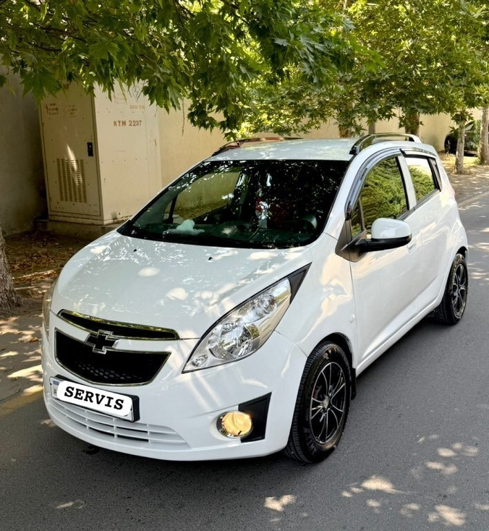 2013 Chevrolet Spark, 1.0L, 104000km - Image 3