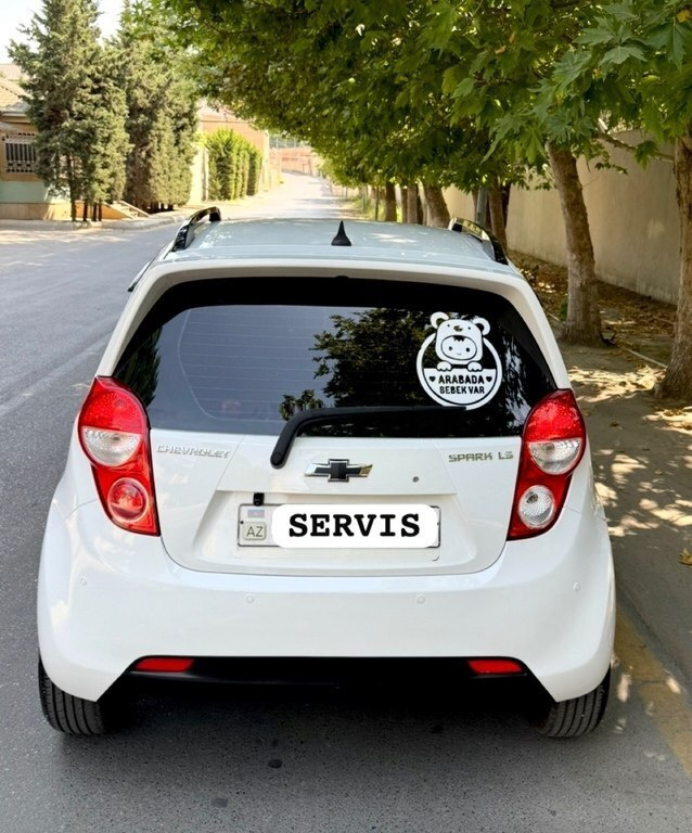2013 Chevrolet Spark, 1.0L, 104000km - Image 7