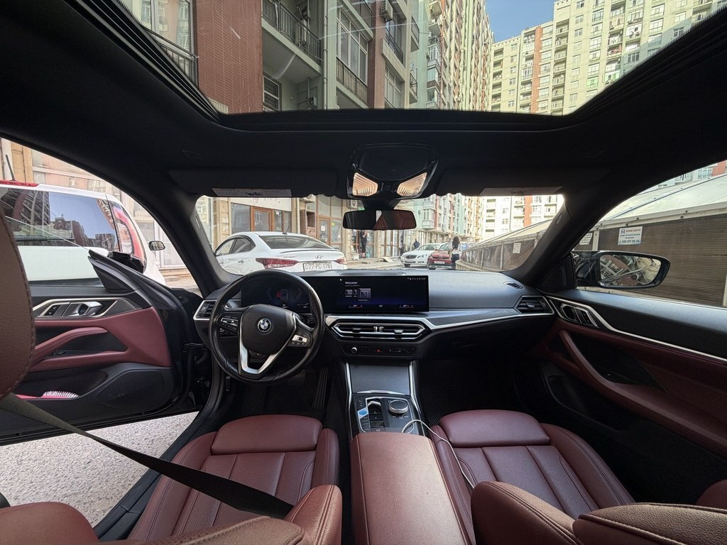 2023 BMW i4, 0.0L, 100000km - Image 5