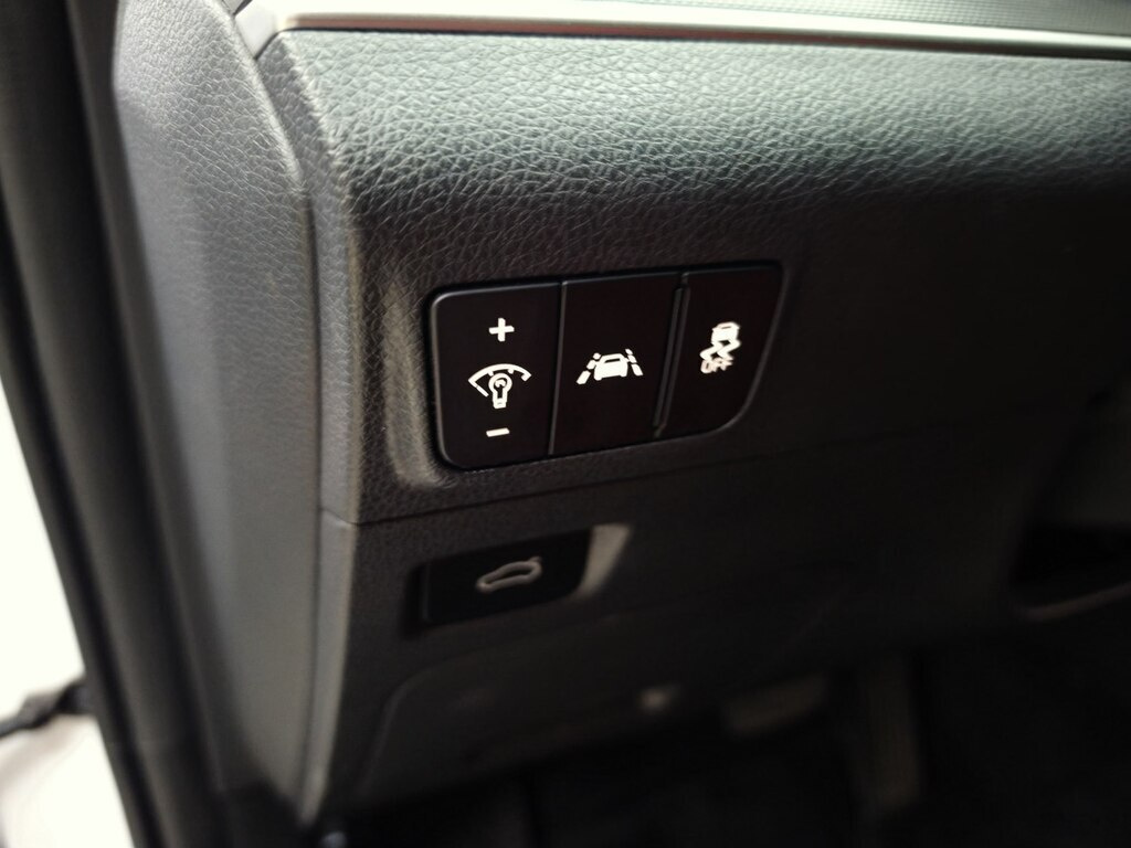 2022 Kia K5, 1.6L, 100000km - Image 11