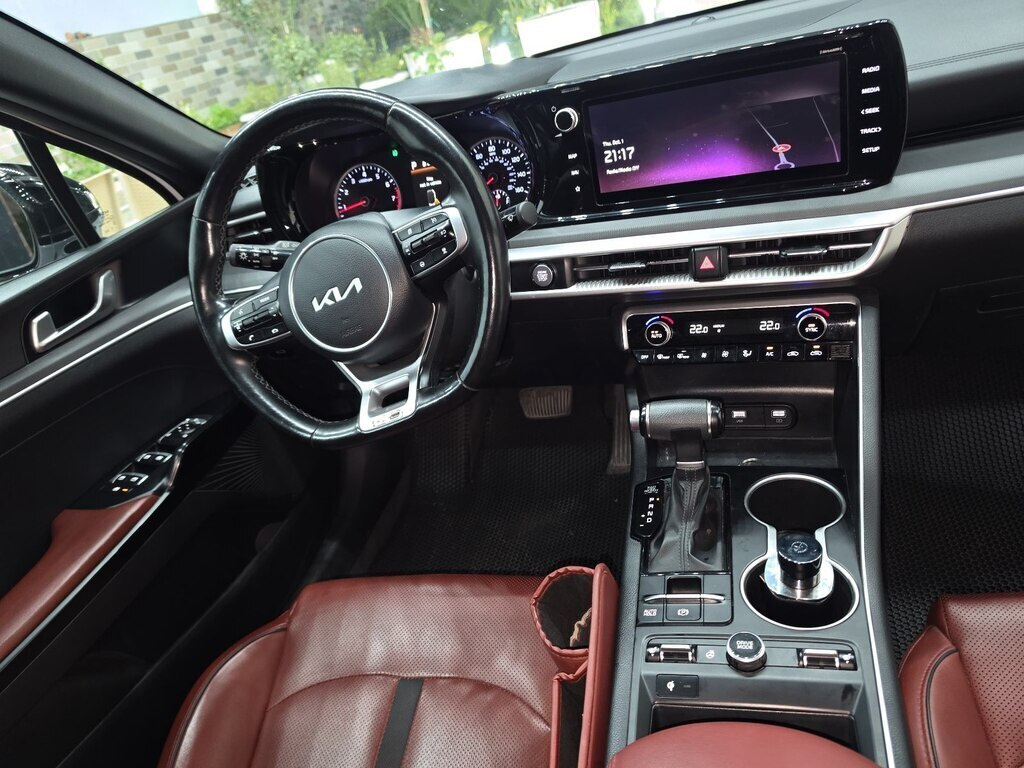 2022 Kia K5, 1.6L, 100000km - Image 17