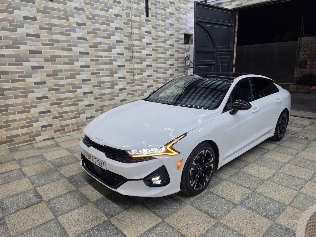 2022 Kia K5, 1.6L, 100000km - Image 5