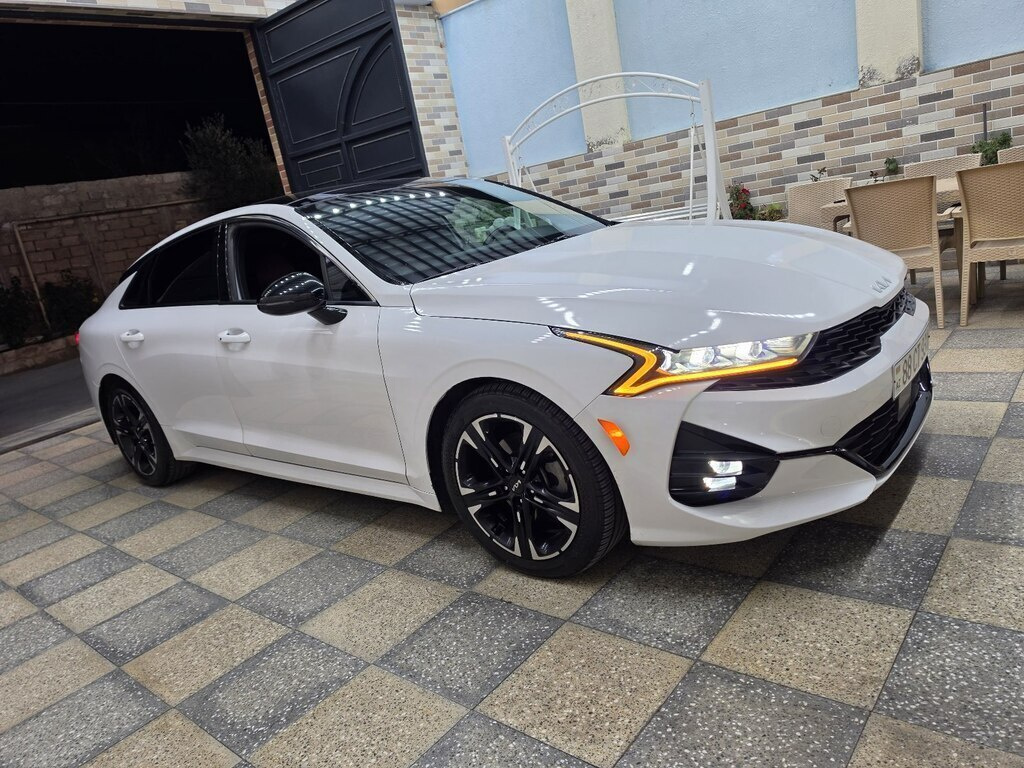 2022 Kia K5, 1.6L, 100000km - Image 6