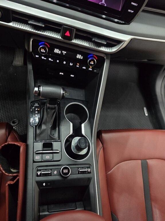 2022 Kia K5, 1.6L, 100000km - Image 10