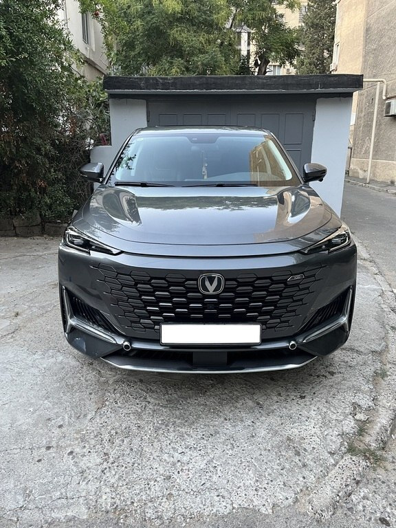 2023 Changan Uni-K iDD, 1.5L, 37000km - Image 2