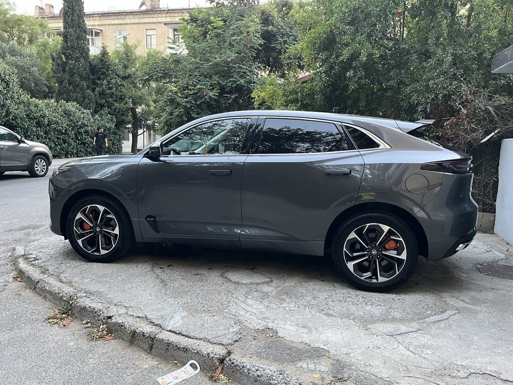 2023 Changan Uni-K iDD, 1.5L, 37000km - Image 3