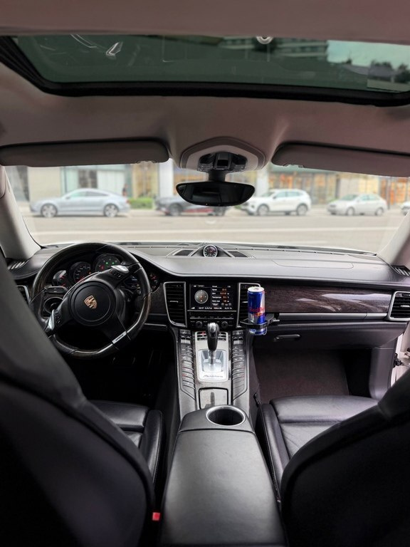 2011 Porsche Panamera GTS, 4.8L, 200000km - Image 15