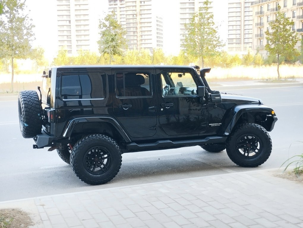 2013 Jeep Wrangler, 3.6L, 116600km - Image 4