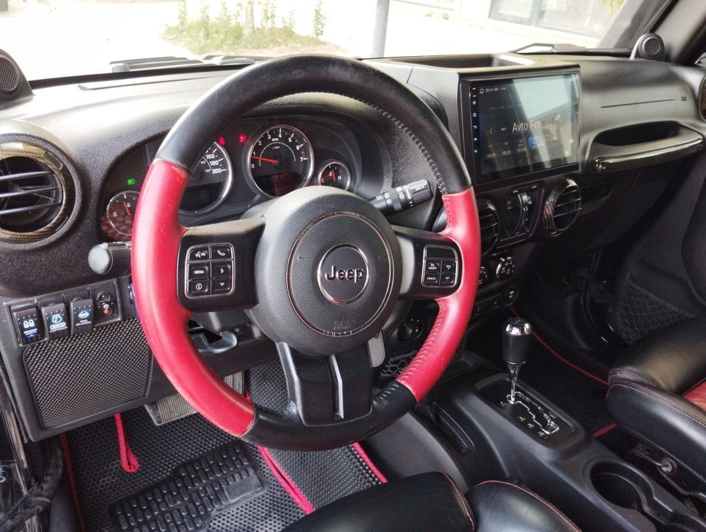 2013 Jeep Wrangler, 3.6L, 116600km - Image 9