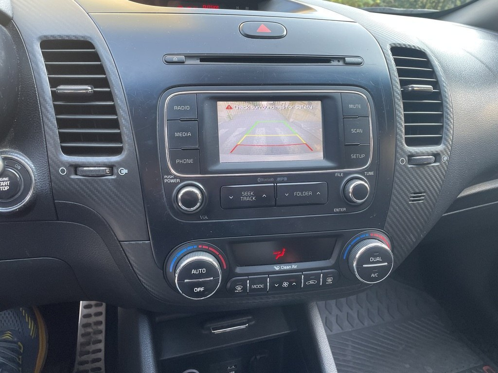 2013 Kia Cerato, 2.0L, 113600km - Image 12