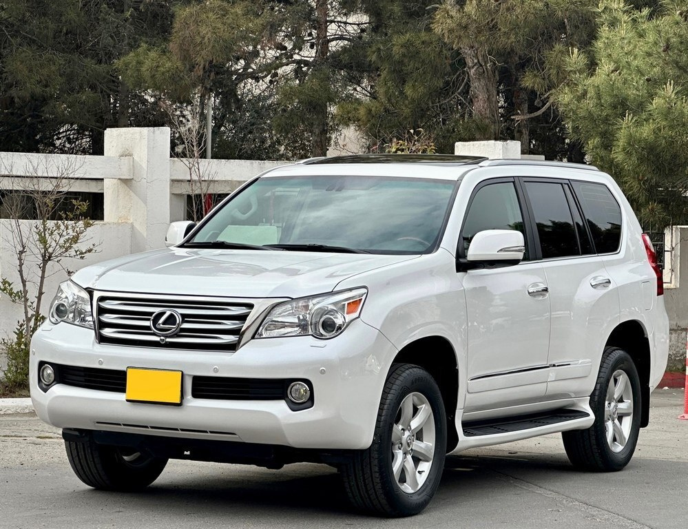 2011 Lexus GX 460, 4.6L, 73000km - Image 4