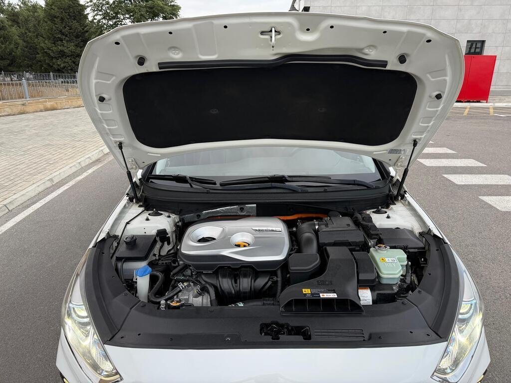 2018 Hyundai Sonata, 2.0L, 150573km - Image 14