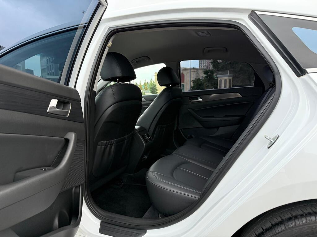 2018 Hyundai Sonata, 2.0L, 150573km - Image 19