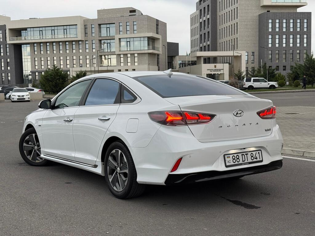 2018 Hyundai Sonata, 2.0L, 150573km - Image 3