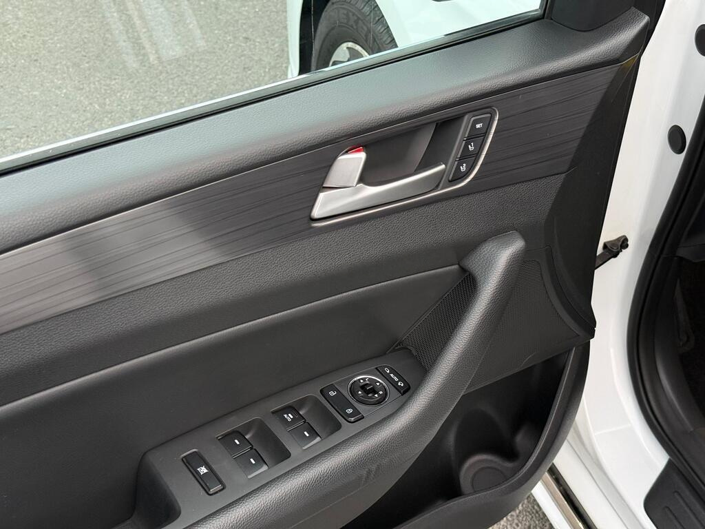2018 Hyundai Sonata, 2.0L, 150573km - Image 25