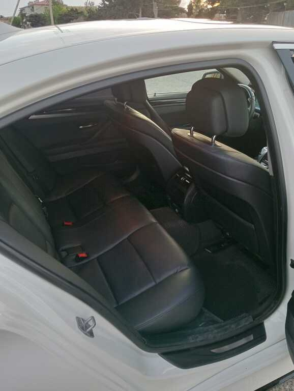2012 BMW 528, 2.0L, 300000km - Image 6