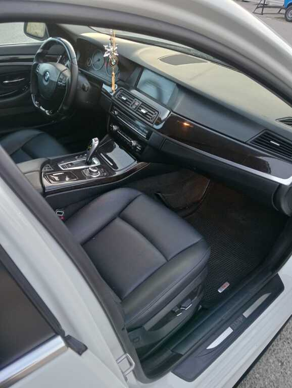 2012 BMW 528, 2.0L, 300000km - Image 10