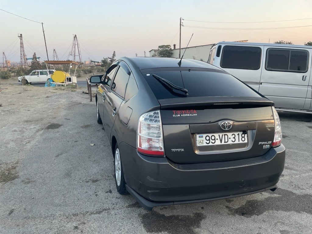 2007 Toyota Prius, 1.5L, 341479km - Image 4