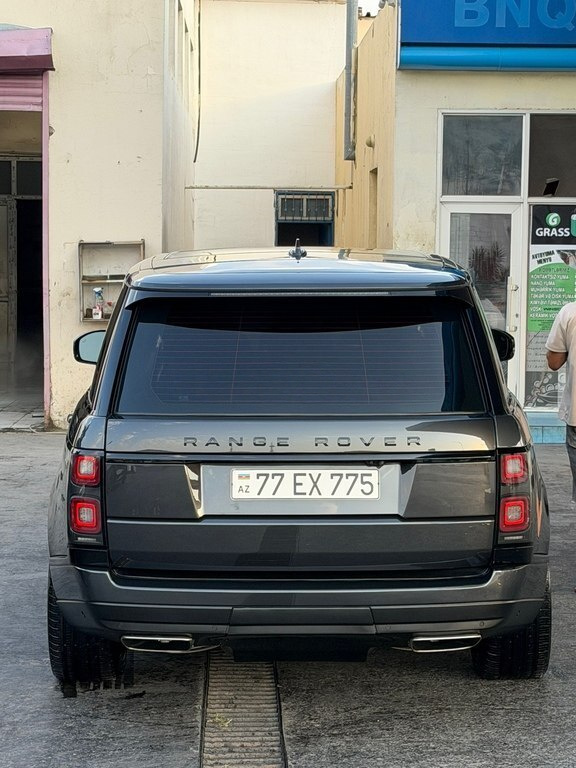 2016 Land Rover Range Rover, 3.0L, 150000km - Image 11