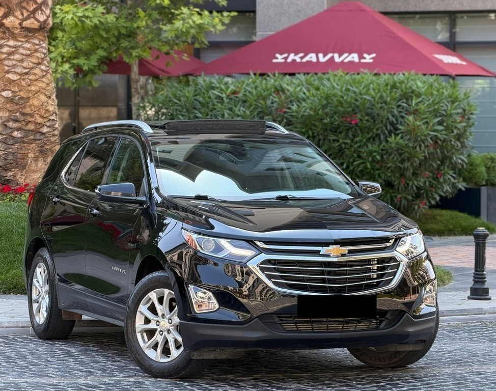 2018 Chevrolet Equinox, 1.5L, 130000km - Image 2