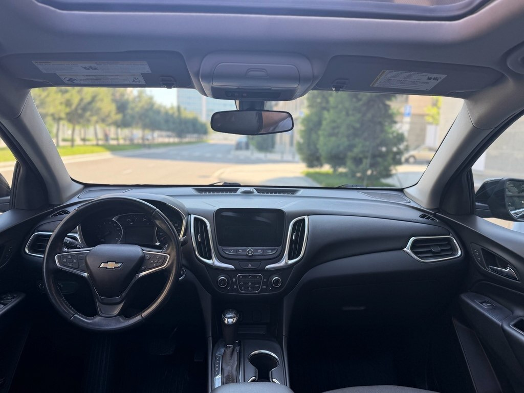 2018 Chevrolet Equinox, 1.5L, 130000km - Image 13