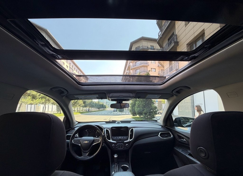 2018 Chevrolet Equinox, 1.5L, 130000km - Image 14