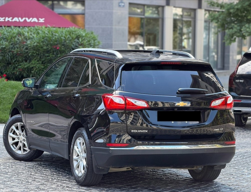 2018 Chevrolet Equinox, 1.5L, 130000km - Image 6