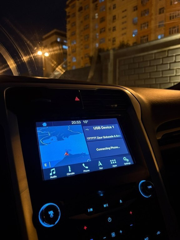 2014 Ford Fusion (North America), 2.0L, 291000km - Image 5