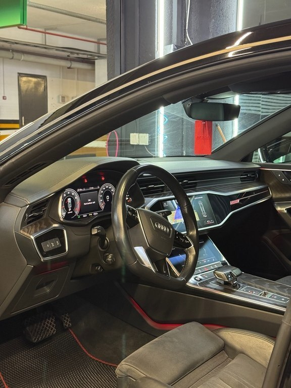 2021 Audi A7, 2.0L, 80000km - Image 7