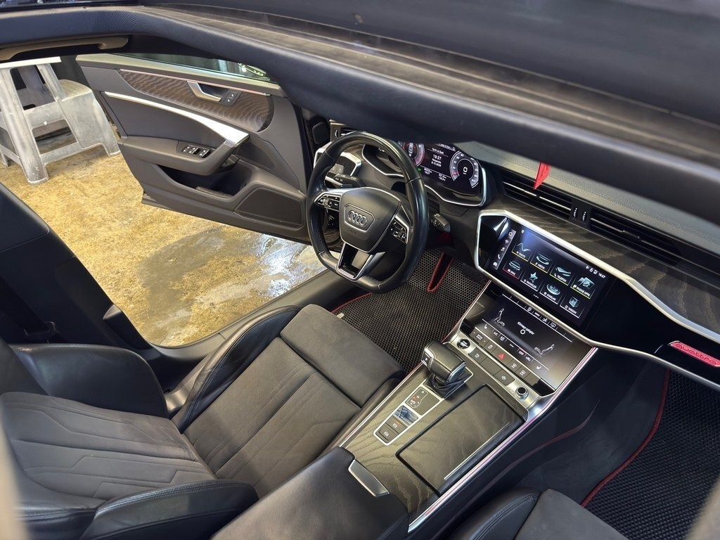 2021 Audi A7, 2.0L, 80000km - Image 10
