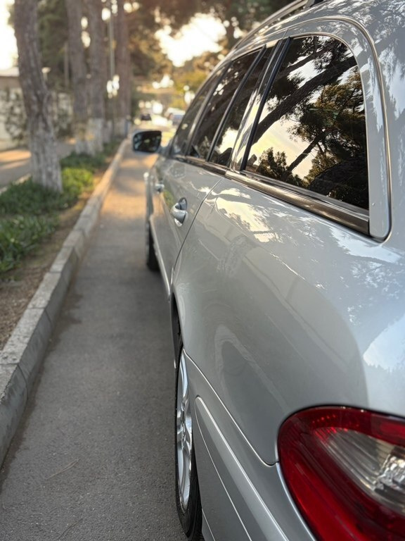 2006 Mercedes E 200, 2.2L, 310000km - Image 11