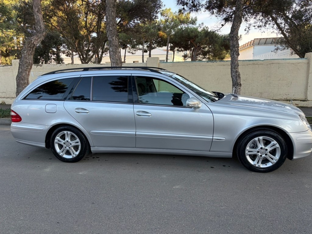 2006 Mercedes E 200, 2.2L, 310000km - Image 3