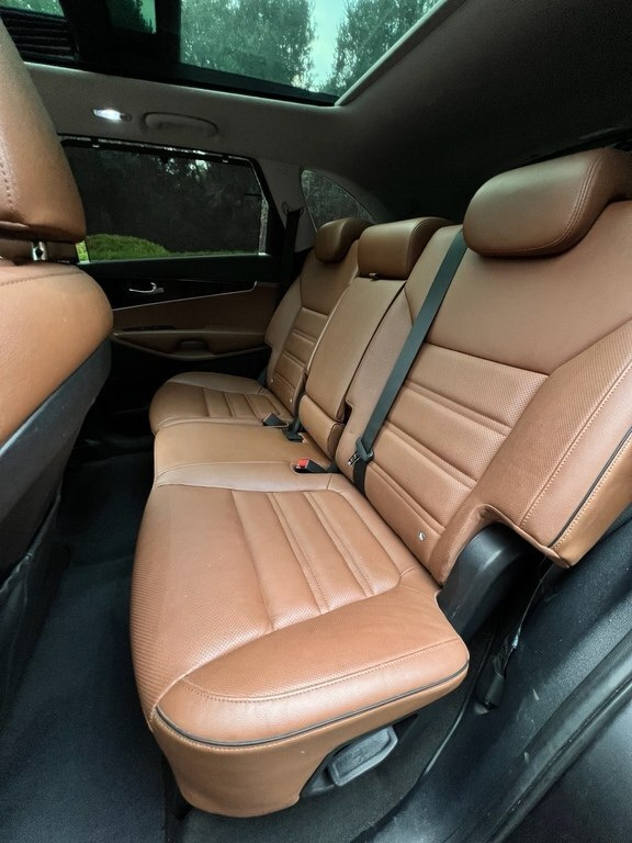 2018 Kia Sorento, 2.0L, 151000km - Image 12
