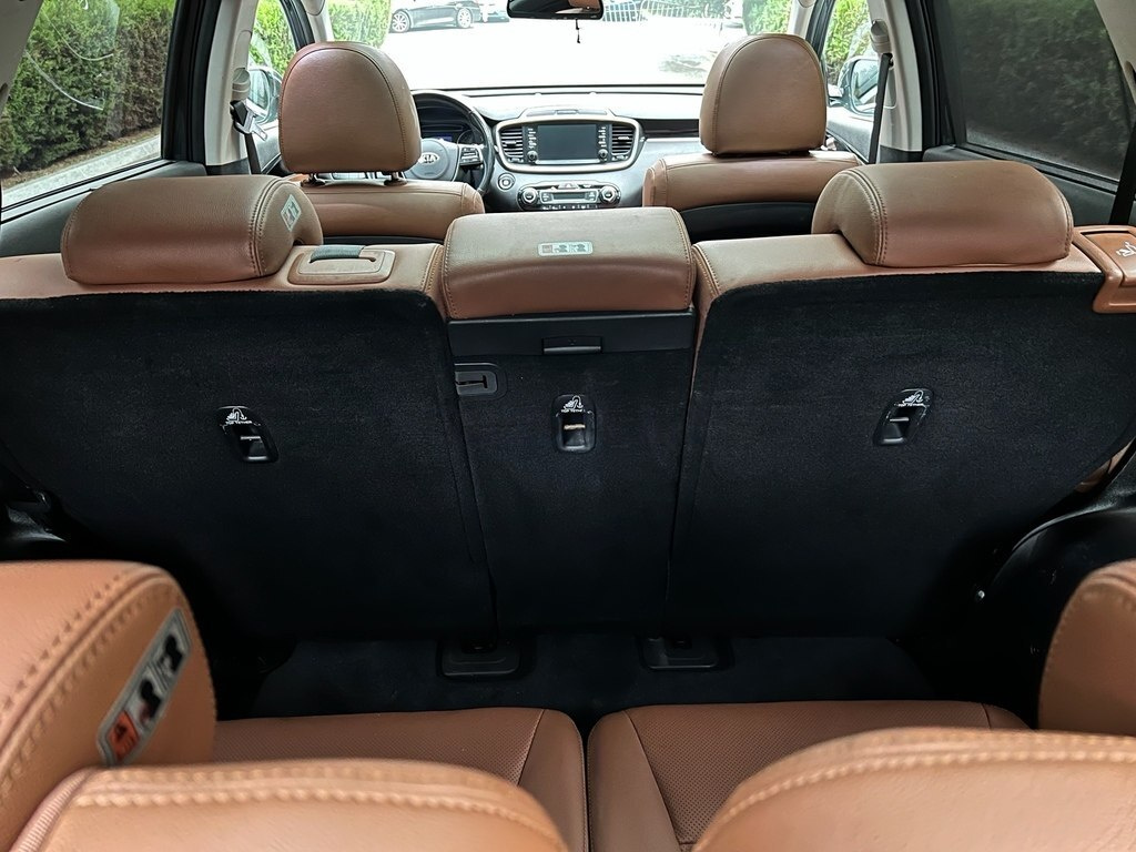 2018 Kia Sorento, 2.0L, 151000km - Image 16