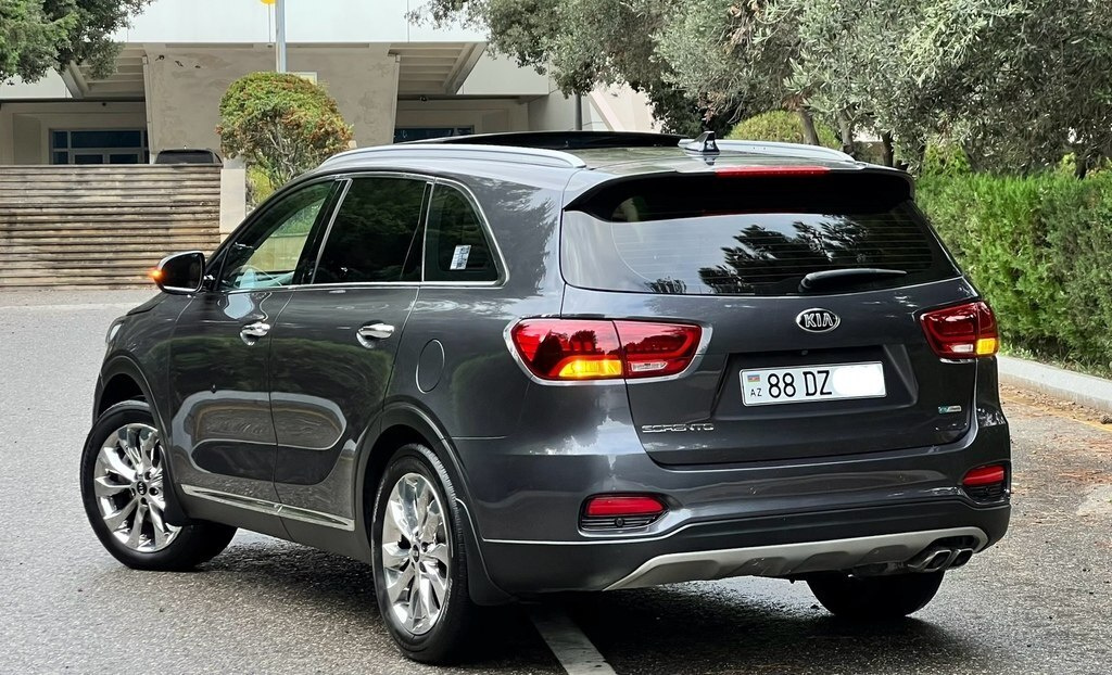 2018 Kia Sorento, 2.0L, 151000km - Image 10