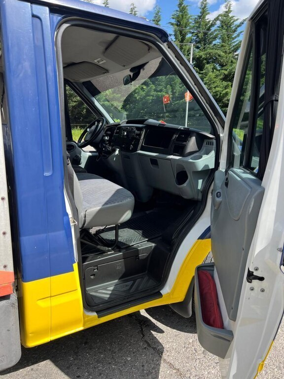 2008 Ford Transit, 2.4L, 340300km - Image 13