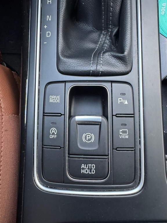 2017 Kia Sorento, 2.2L, 180000km - Image 16