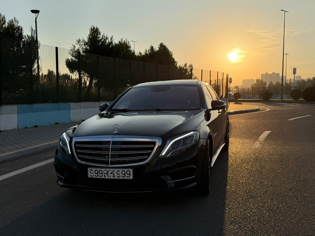 2014 Mercedes S 400, 3.0L, 185000km - Image 4