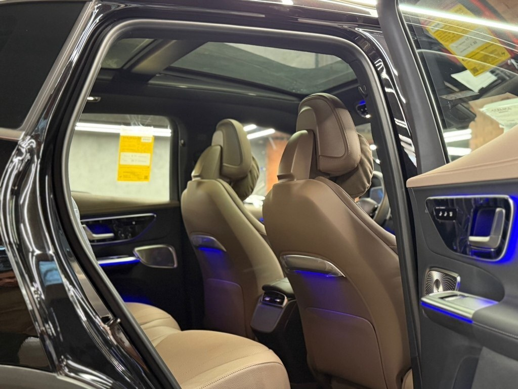 2024 Mercedes EQE 500 4MATIC SUV, 0.0L, 0km - Image 20
