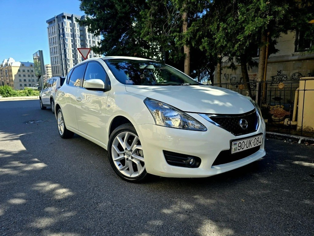 2013 Nissan Tiida, 1.8L, 126000km - Image 4