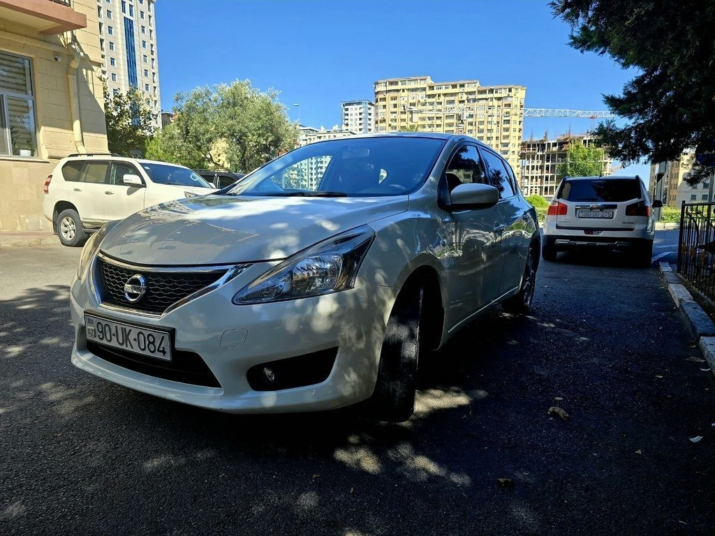 2013 Nissan Tiida, 1.8L, 126000km - Image 5