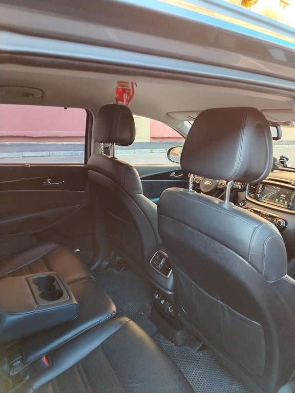 2015 Kia Sorento, 2.0L, 244900km - Image 9