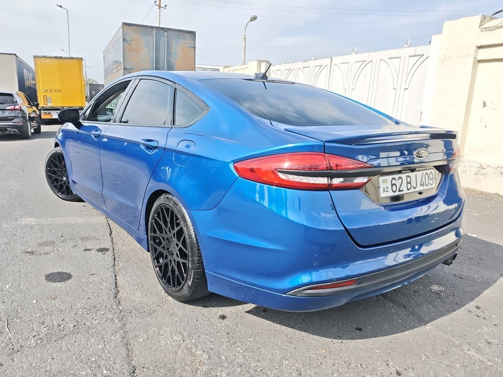 2017 Ford Fusion (North America), 1.5L, 231062km - Image 3